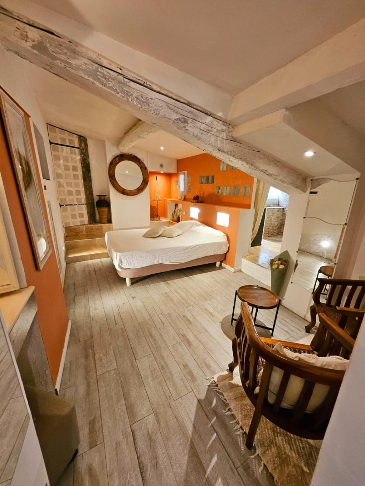 Suites Coupo Santo Et Lou Peiro Cotignac Esterno foto